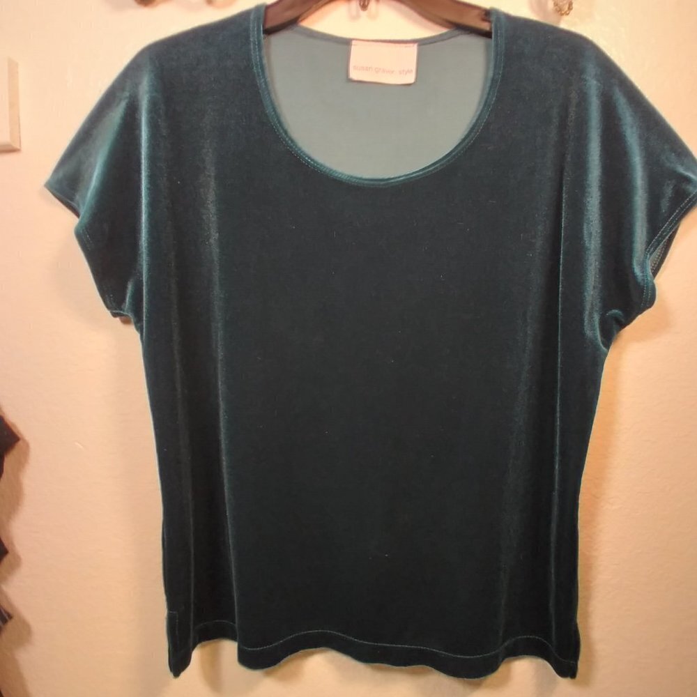 Susan Graver Style Green Velveteen Top 1X